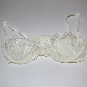 Victorias Secret Bra White  36 B